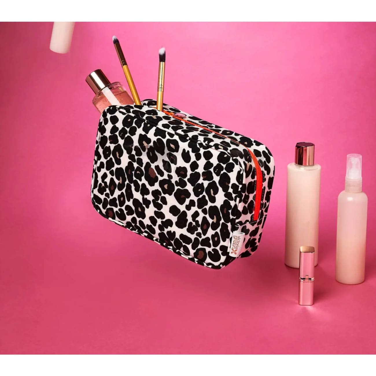 Beauty Kit Case in Leopard Tan Rock Chocs