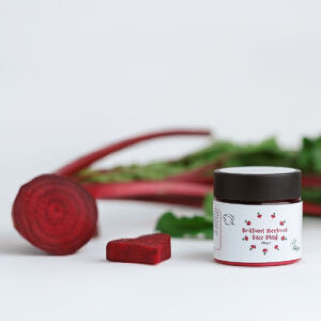 Rock Chocs Brilliant Beetroot Face Mask 20g Happy Carrot Skincare Beetrootpowder beetrootskincare brilliant beetroot face mask Brilliant Beetroot Face Mask 20g combinstionskin exfoliating facemask happycarrotskincare