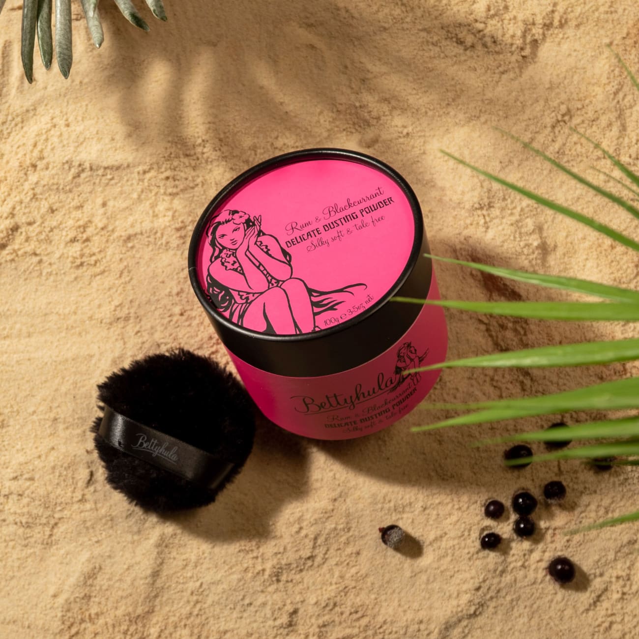 Rock Chocs Dusting powder. Rum & Blackcurrant Betty Hula Betty hula Dusting powder. Rum & Blackcurrant Dusting powder. Rum & Blackcurrant