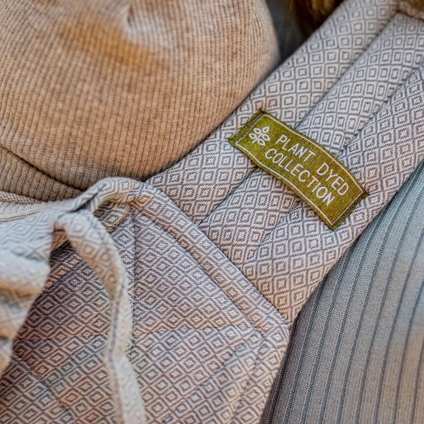 MySol Plant Dyed Palo Campeche baby carrier, eco, sustainable