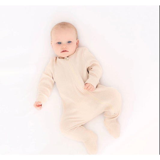 SHORTBREAD ZIP UP RIBBED ROMPER BABYGROW SLEEPSUIT   Size 0 to 3 months Rock Chocs