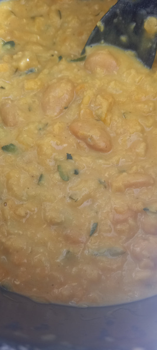 Rock Chocs Creamy Coconut, Turmeric & Ginger Butter Bean Casserole