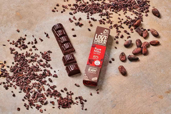Organic and Raw Dark Chocolate DARK BEAN CHIPS 82% - 40 g -  in stock we have 11 in stock